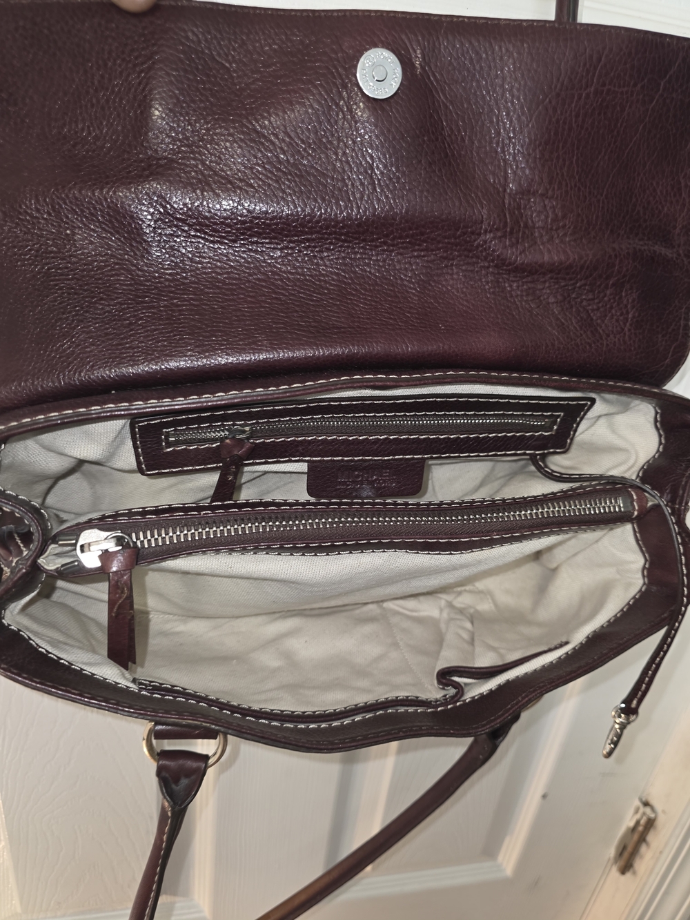 Vintage Michael Kors Women’s Burgundy Leather Satchel Handbag - Picture 5 of 9